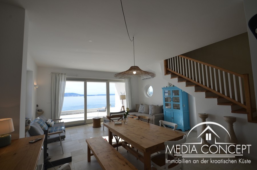 Traumlage! - Ausgezeichnetes Einfamilienhaus in der 1. Reihe zum Meer, Novi Vinodolski, Foto 6