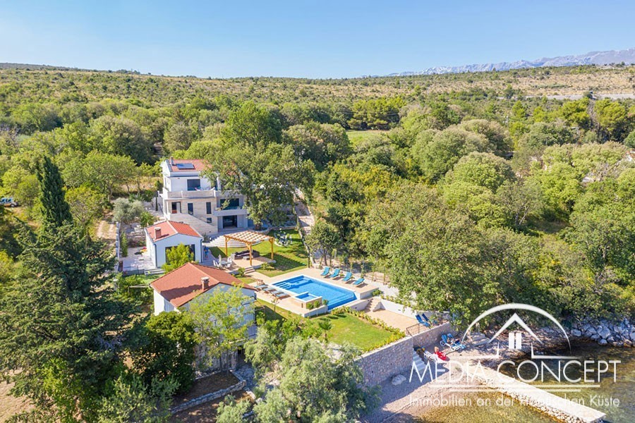 Villa in erste Reihe zum Meer, Zadar, Foto 1