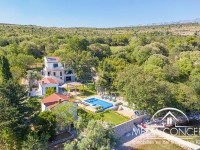 (Villa in erste Reihe zum Meer)