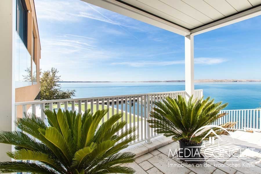 Traumhafte Familienvilla in der 1. Reihe zum Meer, Zadar, Foto 18