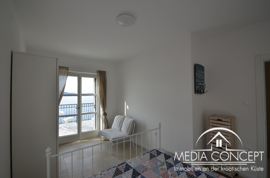 Traumlage! - Ausgezeichnetes Einfamilienhaus in der 1. Reihe zum Meer, Novi Vinodolski, Foto 18