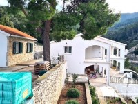 Wunderschöne authentische Villa in einzigartiger Lage 5