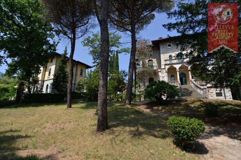 Repräsentative Villa aus Jahrhundertwende in der ersten Reihe zum Meer, Lovran, Foto 4