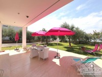 Moderne Villa in Zadar, erste Reihe zum Meer 5