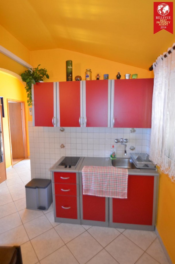 Erste Meereslinie – Freistehendes Haus mit vier Ferienwohnungen und hervorragendem Investitionspotenzial, Crikvenica, Foto 9