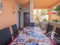 Familienhaus mit 2 Wohnungen - 1. Reihe am Meer 15