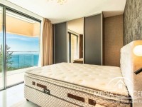 Traumhafte Familienvilla in der 1. Reihe zum Meer 25