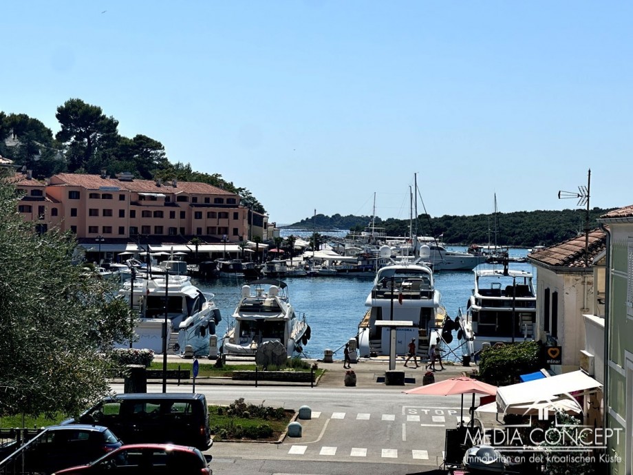 Authentisches Reihenhaus in exklusiver Lage direkt an der Uferpromenade mit traumhaftem Panoramablick auf das Meer, Poreč, Foto 3