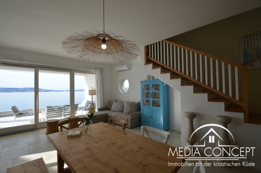 Traumlage! - Ausgezeichnetes Einfamilienhaus in der 1. Reihe zum Meer, Novi Vinodolski, Foto 9