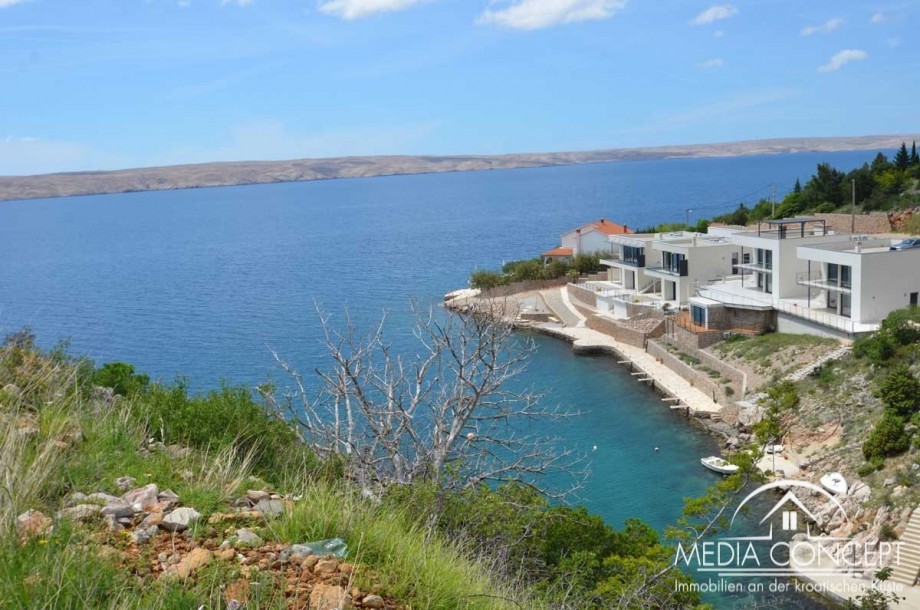 Villa in der erste Reihe am Meer mit eigenem Bootssteg, Karlobag, Foto 28