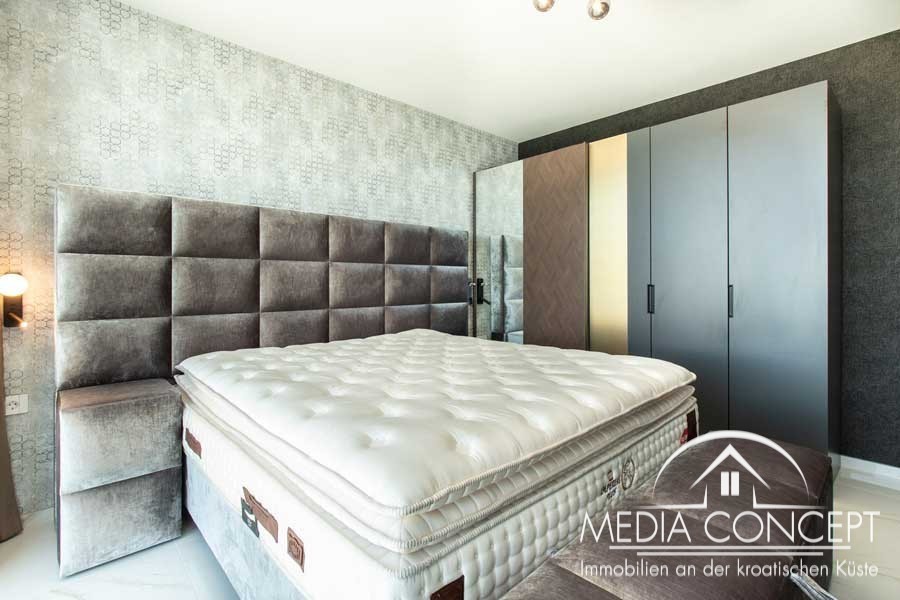 Traumhafte Familienvilla in der 1. Reihe zum Meer, Zadar, Foto 30