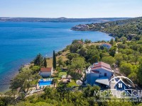 Villa in erste Reihe zum Meer 13