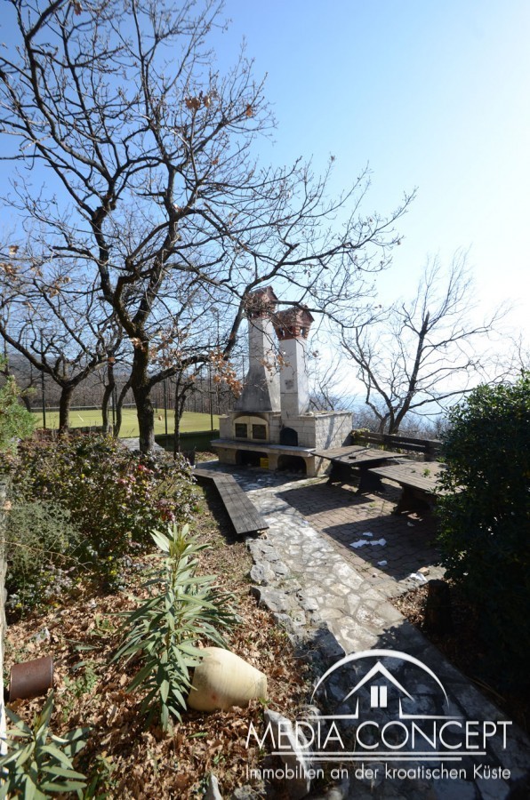 Großes Grundstück mit mehreren Häuser erste Reihe zum Meer, Povile, Foto 20