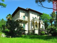 Repräsentative Villa aus Jahrhundertwende in der ersten Reihe zum Meer 3