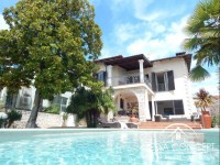 Phantastische Villa in der ersten Reihe zum Meer 2