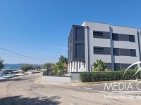 Moderne Wohnung im Erdgeschoß erste Reihe am Meer 3