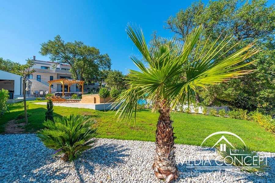 Villa in erste Reihe zum Meer, Zadar, Foto 17