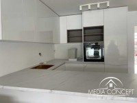 Villa mit drei Appartement in der 1. Reihe zum Meer 6