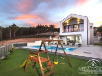 Wunderschöne authentische Villa in einzigartiger Lage 5