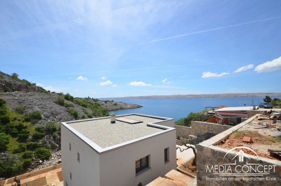 Villa in der erste Reihe am Meer mit eigenem Bootssteg, Karlobag, Foto 26
