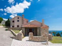 Mediterrane Villa direkt am Meer 13