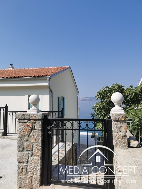 Traumlage! - Ausgezeichnetes Einfamilienhaus in der 1. Reihe zum Meer, Novi Vinodolski, Foto 44
