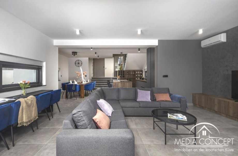 Wunderschöne authentische Villa in einzigartiger Lage, Zadar, Foto 6