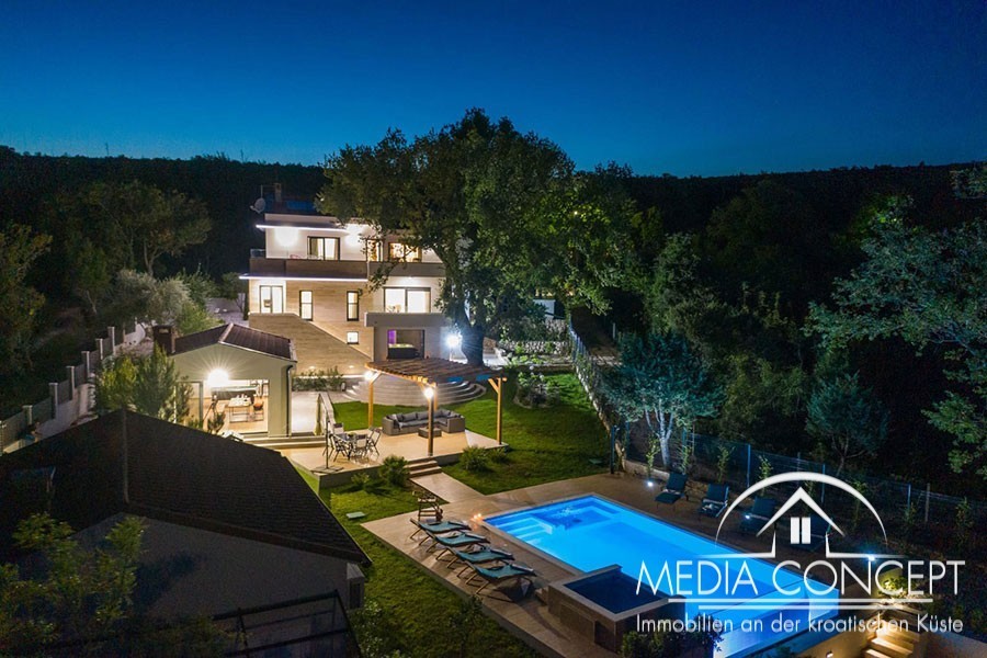 Villa in erste Reihe zum Meer, Zadar, Foto 3