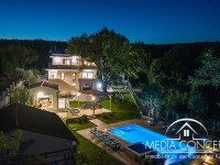Villa in erste Reihe zum Meer 3