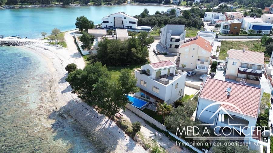 Villa mit Pool in der ersten Reihe zum Meer, Zadar, Foto 13