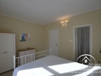 Traumlage! - Ausgezeichnetes Einfamilienhaus in der 1. Reihe zum Meer 23