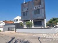 Moderne Wohnung im Erdgeschoß erste Reihe am Meer 7