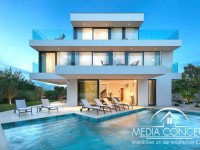(moderne Luxusvilla)