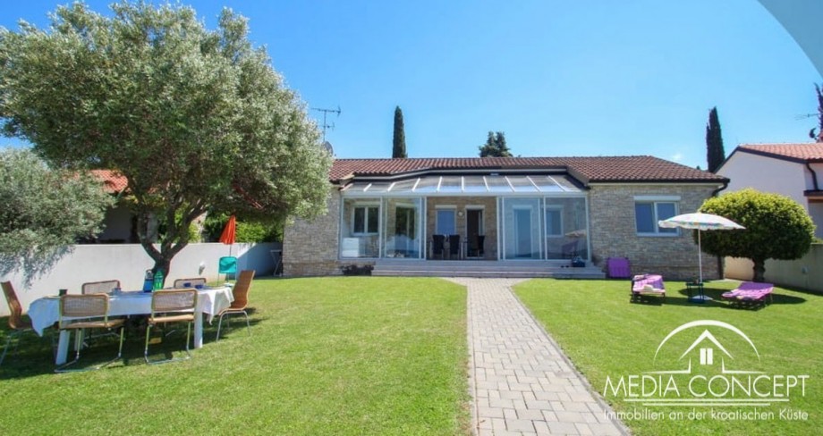 Bungalow, direkt am Strand, Novigrad, Foto 1