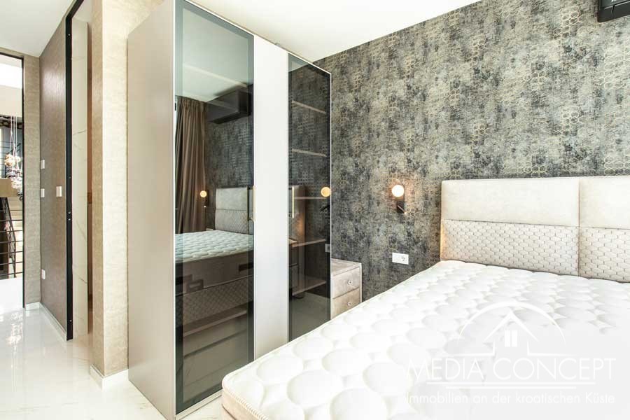 Traumhafte Familienvilla in der 1. Reihe zum Meer, Zadar, Foto 23