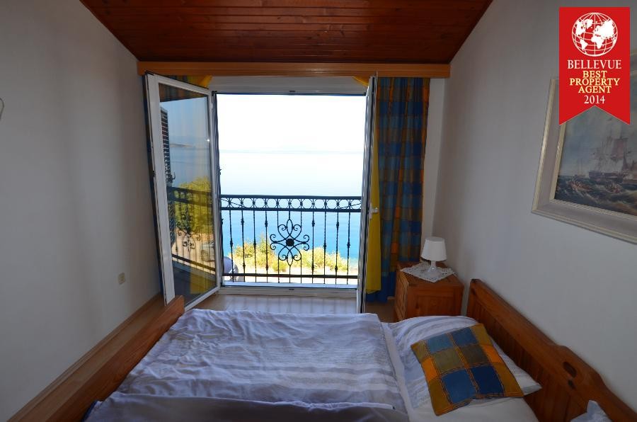Erste Meereslinie – Freistehendes Haus mit vier Ferienwohnungen und hervorragendem Investitionspotenzial, Crikvenica, Foto 12