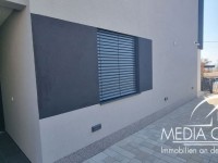 Moderne Wohnung im Erdgeschoß erste Reihe am Meer 13